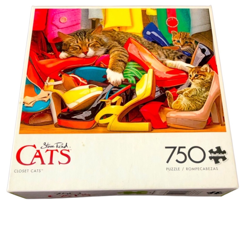 BUFFALO CLOSET CATS 750 Puzzle 🧩 in complete excellent condition